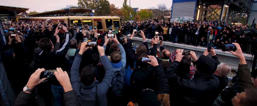 The “Coladose” or the “Cola can” Train: A Final Farewell to a Beloved Berlin&nbsp;Icon